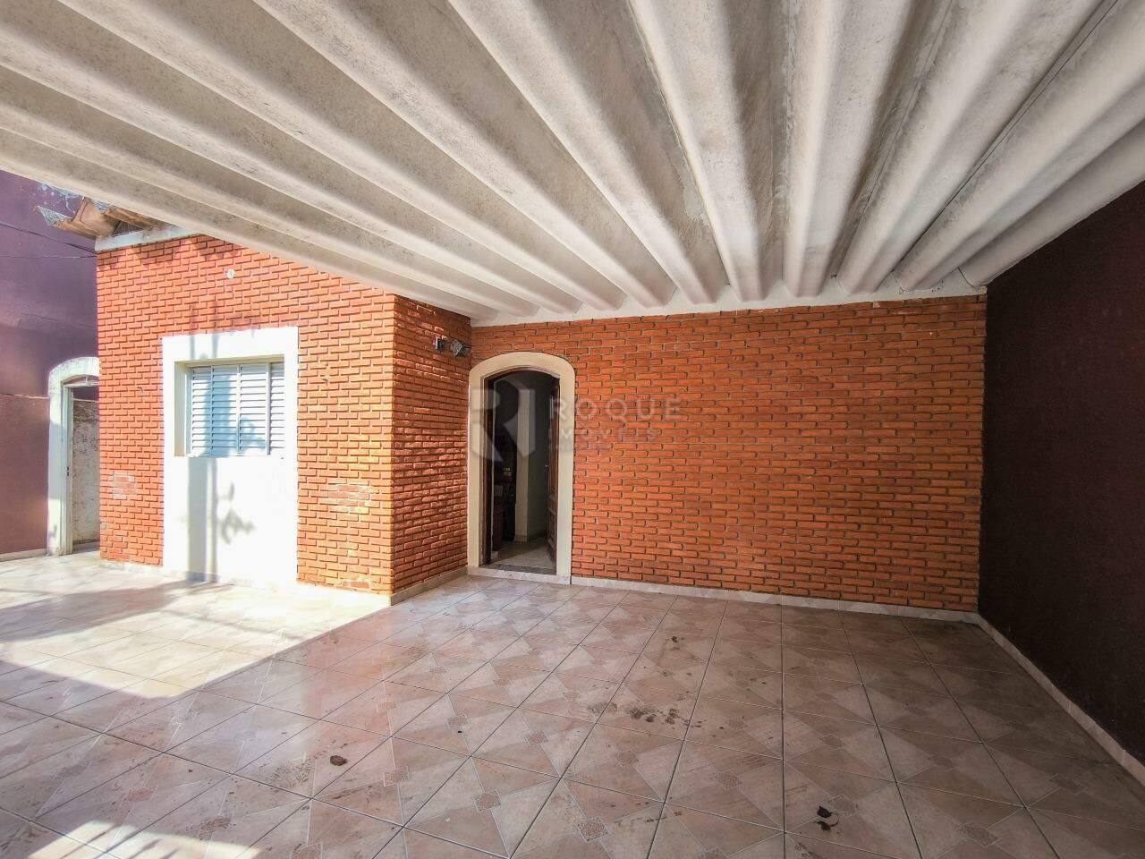 Casa Residencial à venda no bairro Centro: FRENTE