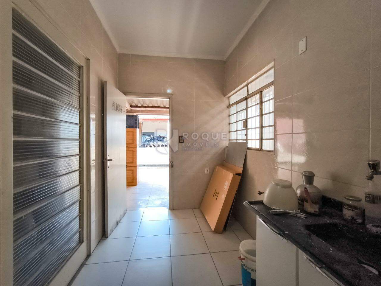 Casa Residencial à venda no bairro Centro: COZINHA