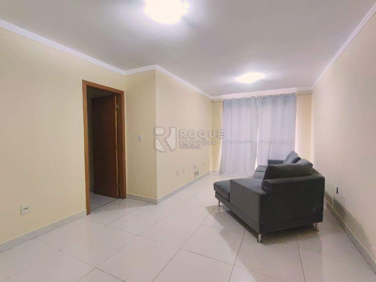 Apartamento para aluguel no bairro Centro: Sala