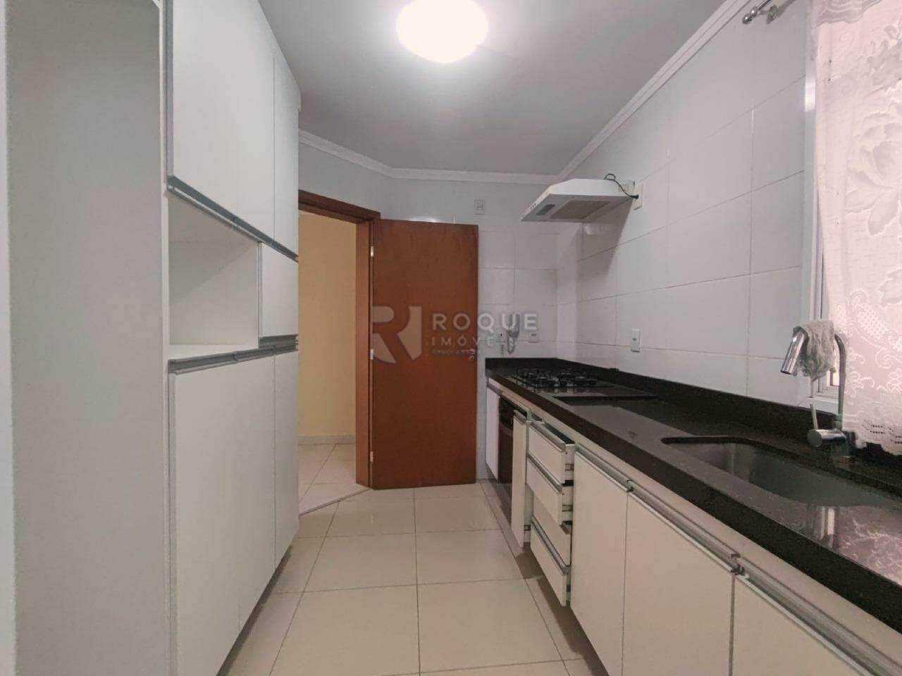 Apartamento para aluguel no bairro Centro: Cozinha