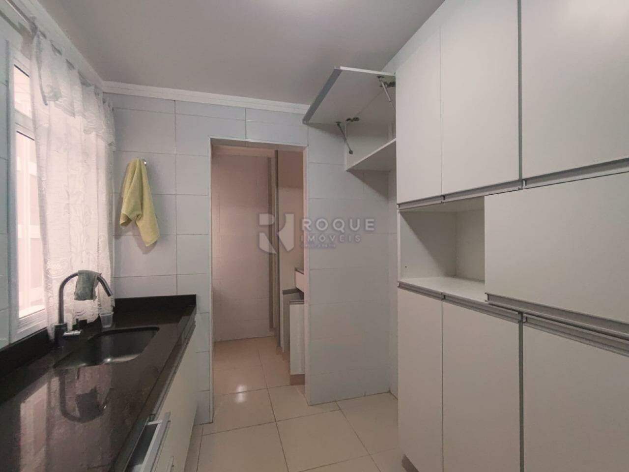 Apartamento para aluguel no bairro Centro: Cozinha