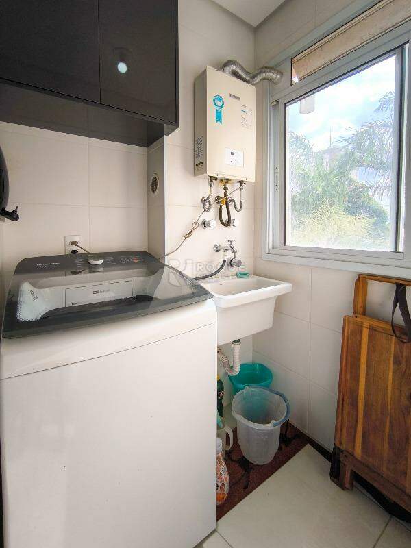 Apartamento à venda no bairro Jardim Santo André: LAVANDERIA