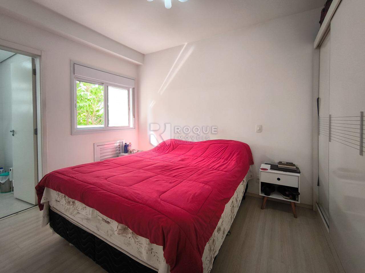 Apartamento à venda no bairro Jardim Santo André: SUÍTE