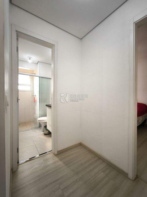 Apartamento à venda no bairro Jardim Santo André: ÁREA DE CIRCULAÇÃO