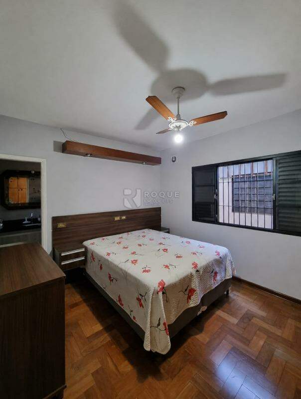 Casa Residencial à venda no bairro Parque Egisto Ragazzo: 