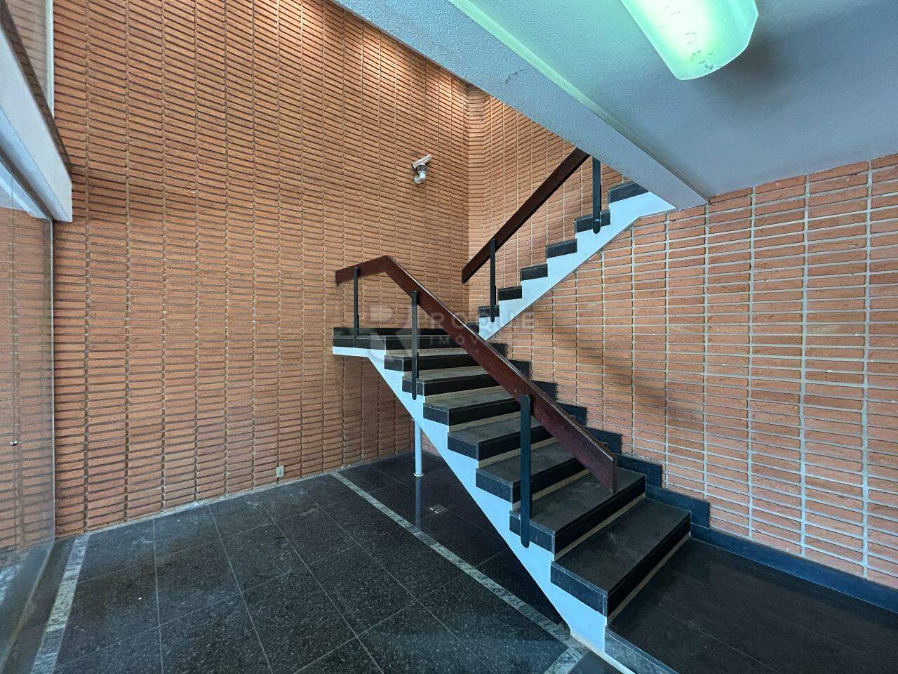 Salão para aluguel no bairro Centro: Sala 1