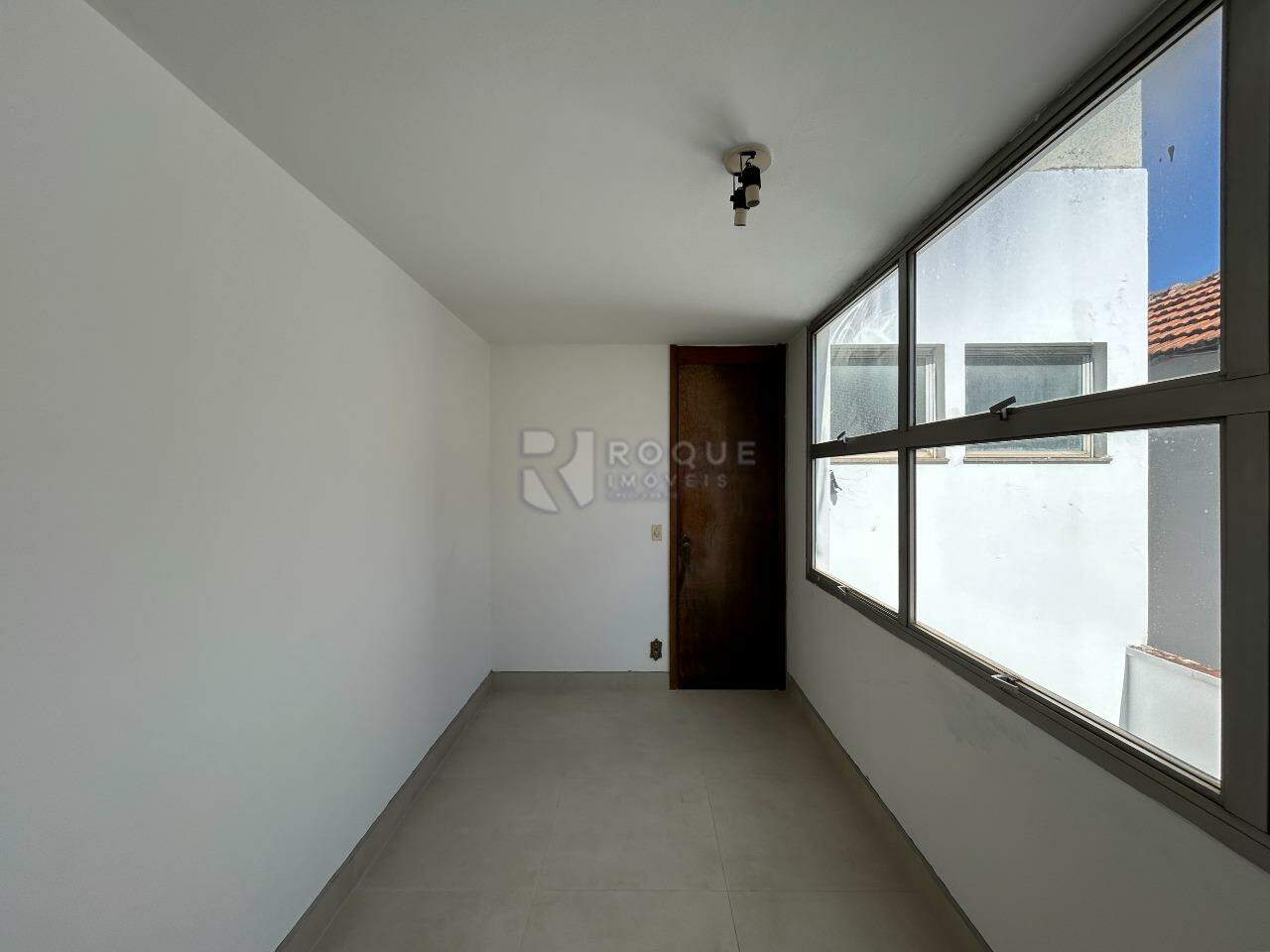 Salão para aluguel no bairro Centro: Sala 10 segundo andar