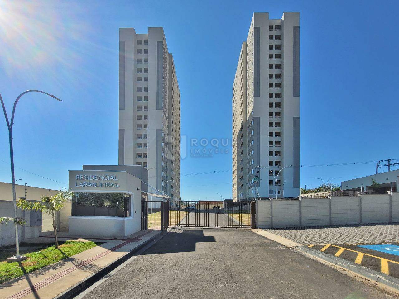 Apartamento à venda no bairro Jardim Manacá: Fachada