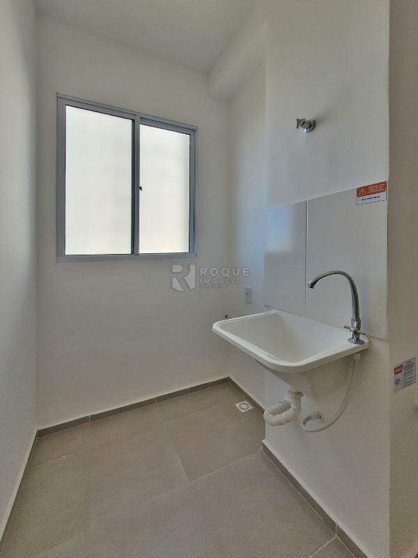 Apartamento à venda no bairro Jardim Manacá: Área de serviço