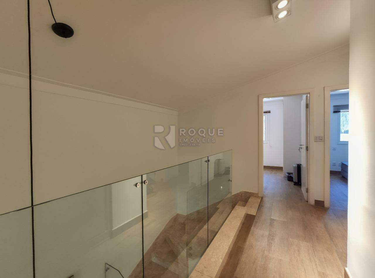 Casa em condomínio à venda no bairro Jardim Aquárius: Hall 