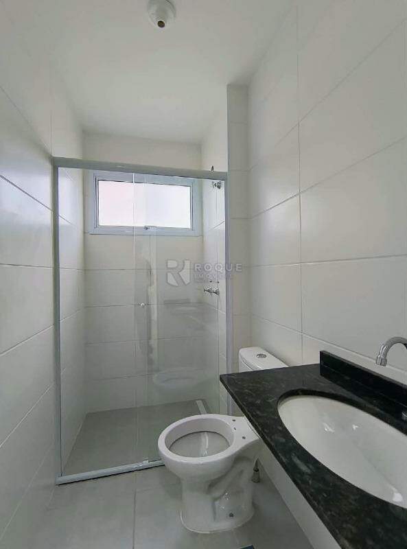 Apartamento para aluguel no bairro Jardim Santa Adélia: Wc social