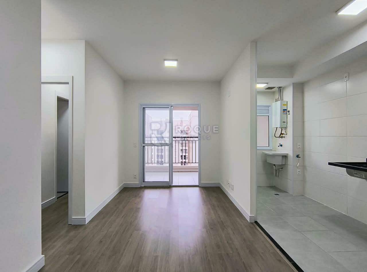 Apartamento para aluguel no bairro Jardim Santa Adélia: Sala
