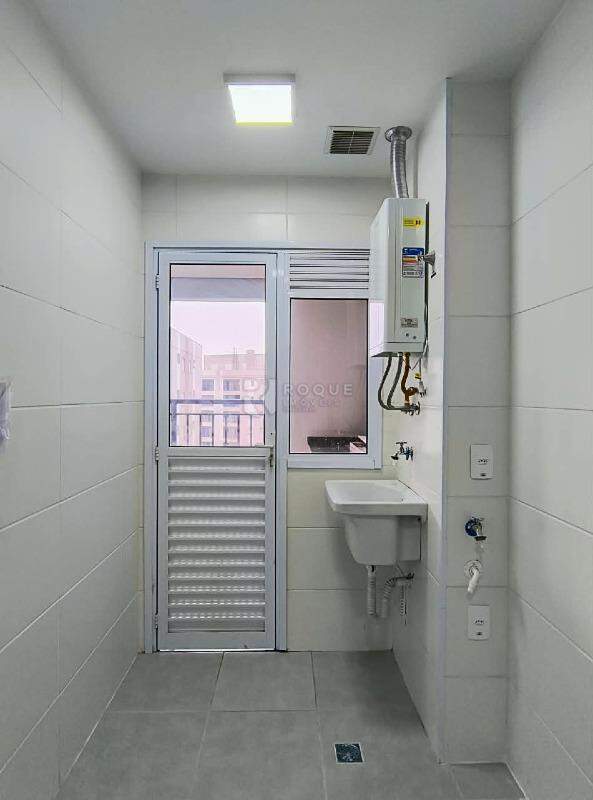 Apartamento para aluguel no bairro Jardim Santa Adélia: Lavanderia