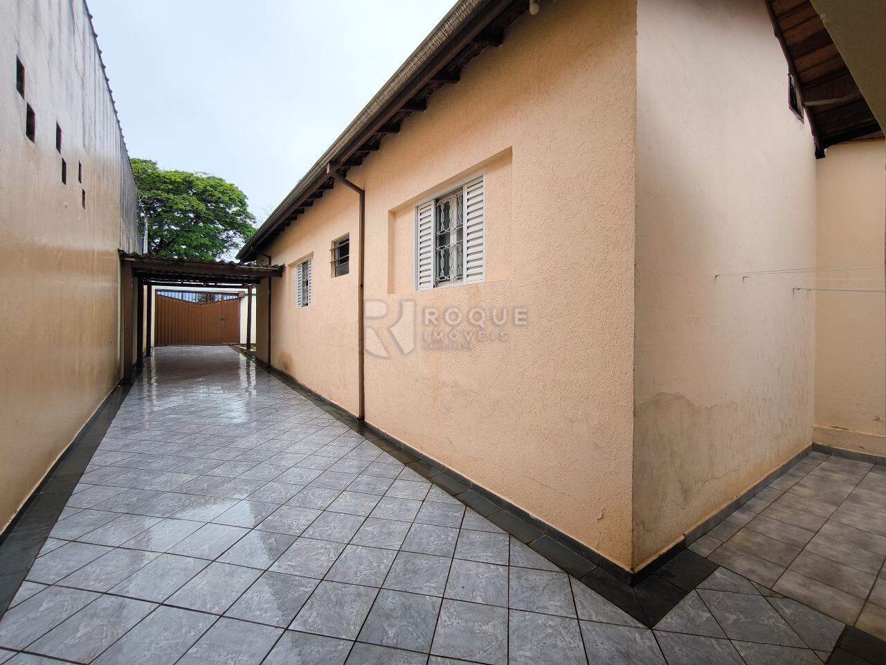Casa Residencial à venda no bairro Parque Real: LATERAL EXTERNA