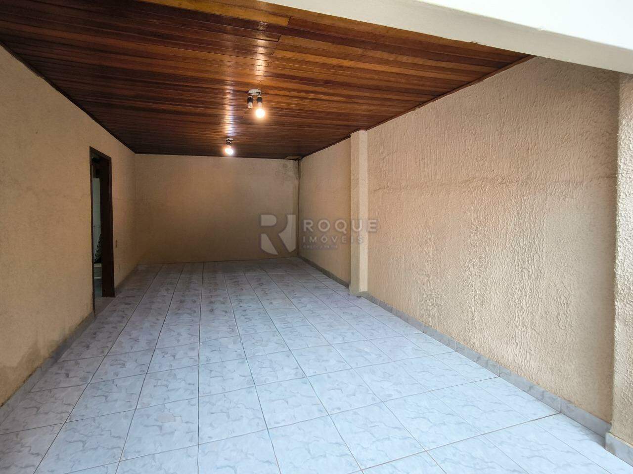 Casa Residencial à venda no bairro Parque Real: GARAGEM DEPÓSITO