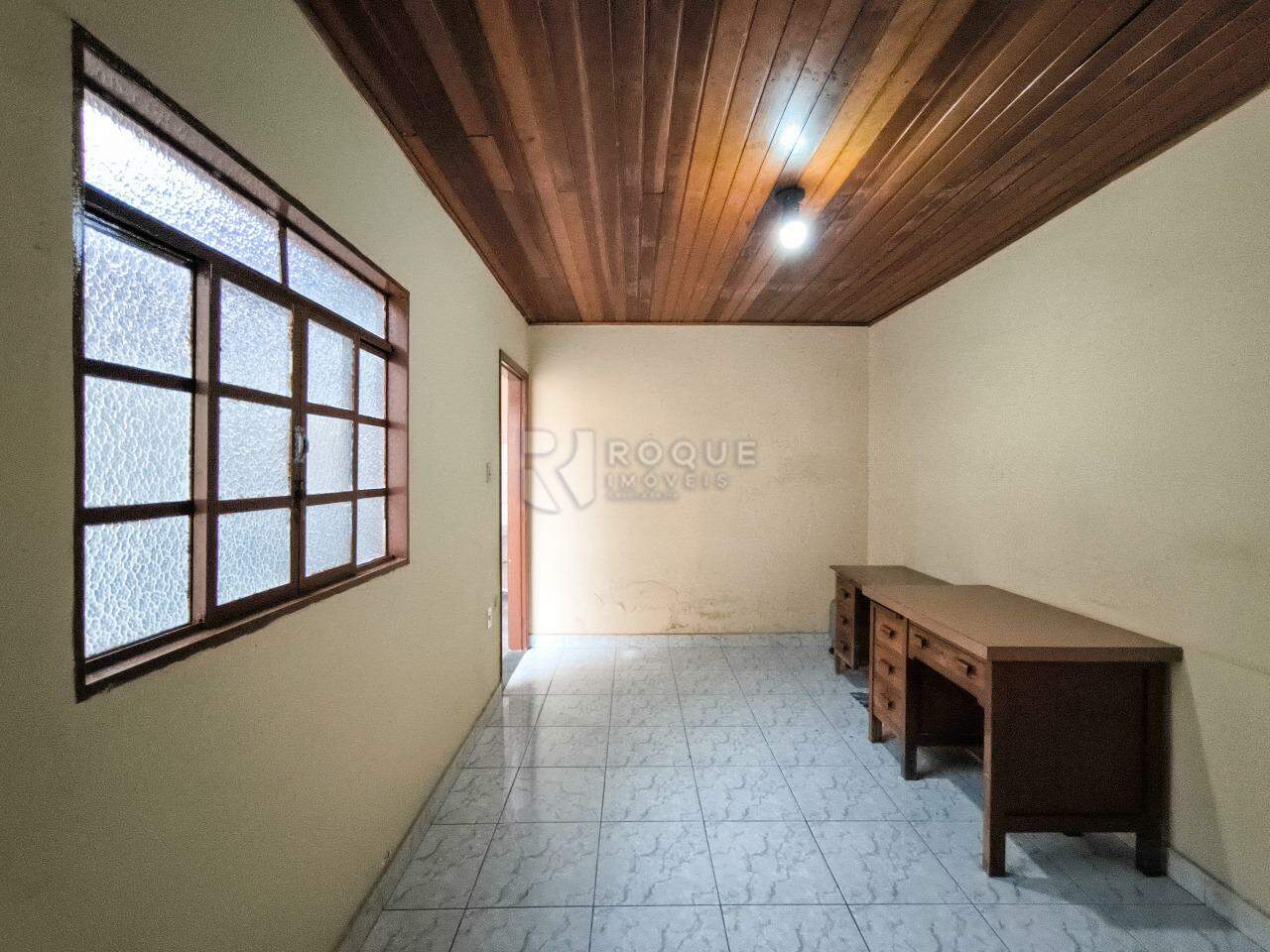 Casa Residencial à venda no bairro Parque Real: DEPÓSITO
