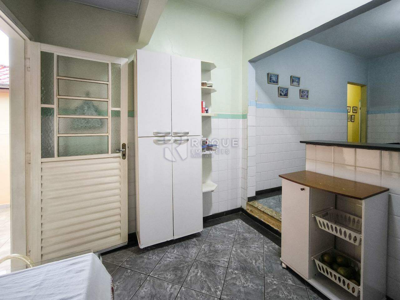 Casa Residencial à venda no bairro Parque Real: COZINHA