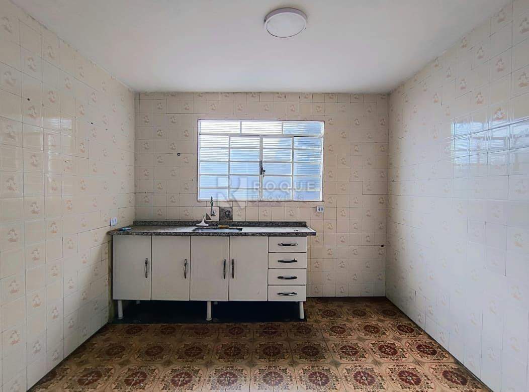 Casa Residencial para aluguel no bairro Vila Cristovam: Cozinha 