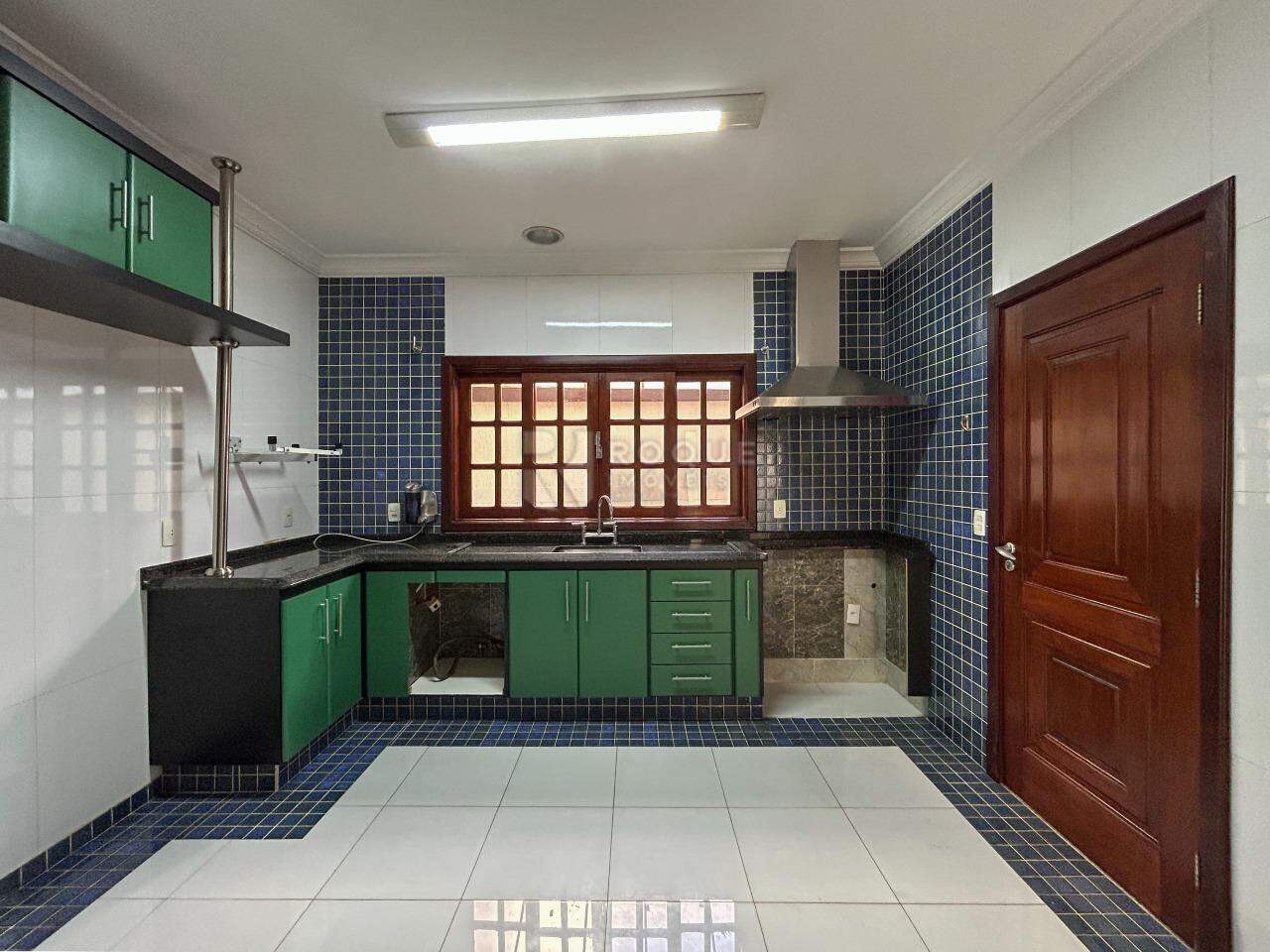 Casa em condomínio para aluguel no bairro Jardim Parque Avenida: Cozinha 