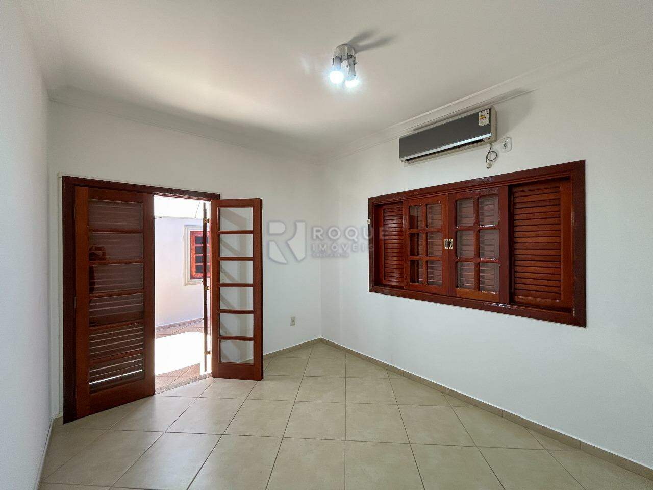 Casa em condomínio para aluguel no bairro Jardim Parque Avenida: Dormitório 3