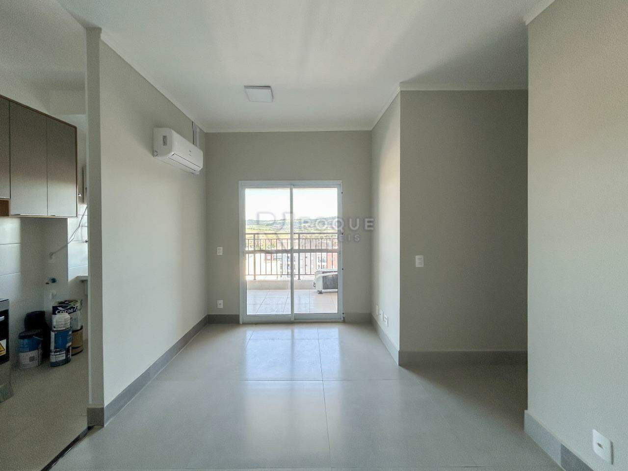 Apartamento para aluguel no bairro Jardim Santa Adélia: Sala 