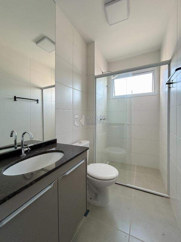 Apartamento para aluguel no bairro Jardim Santa Adélia: WC suíte 