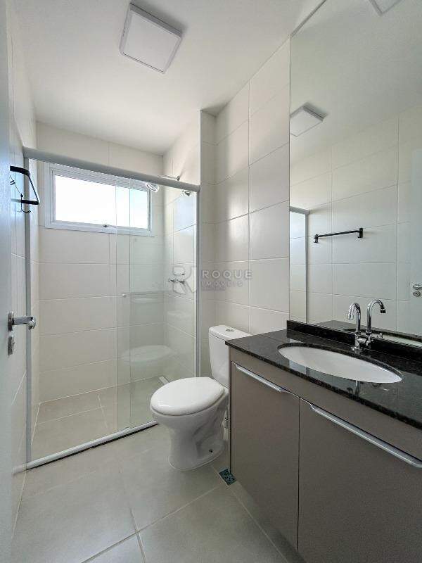 Apartamento para aluguel no bairro Jardim Santa Adélia: WC social 