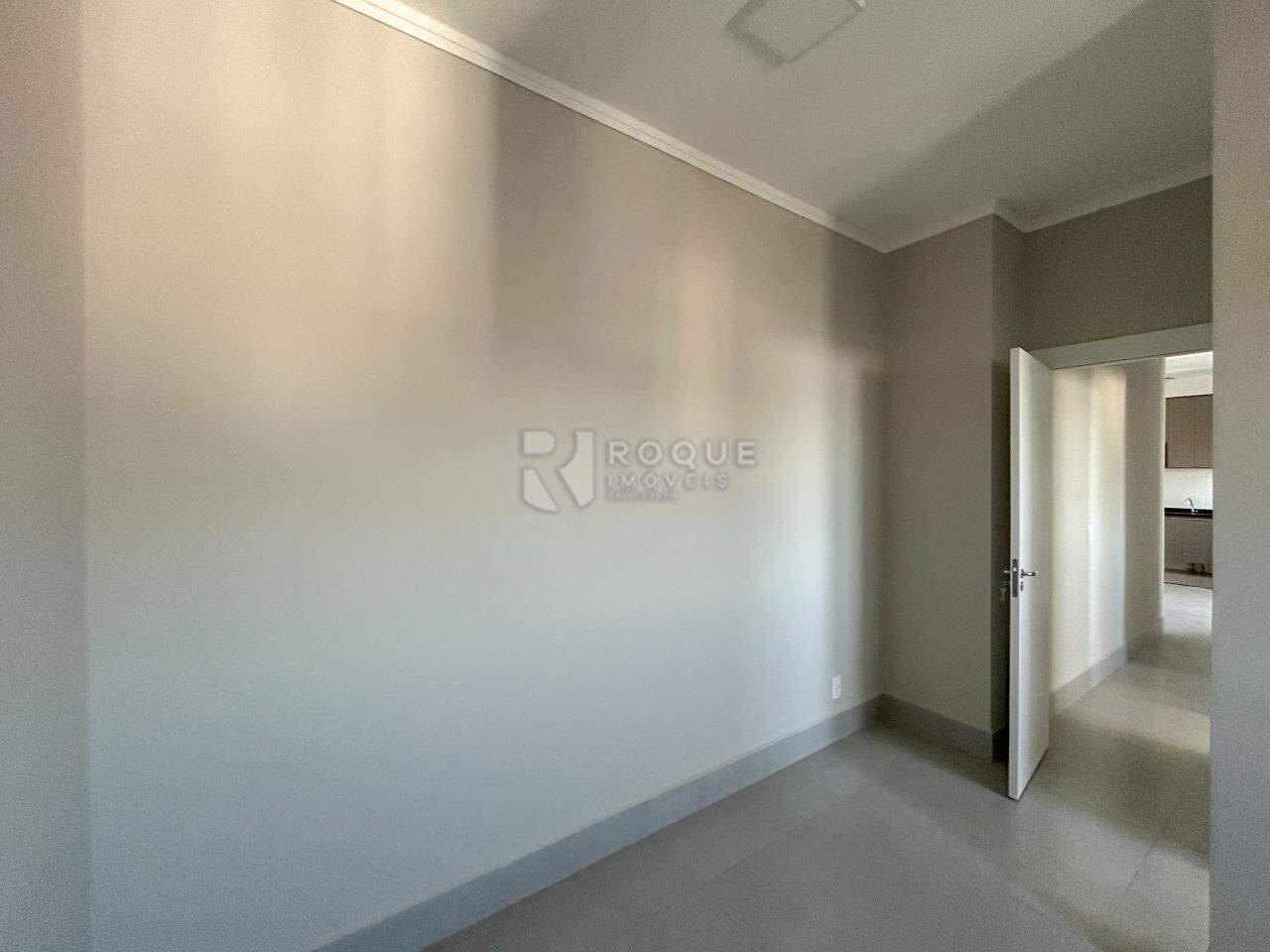 Apartamento para aluguel no bairro Jardim Santa Adélia: Dormitório 2 suíte 
