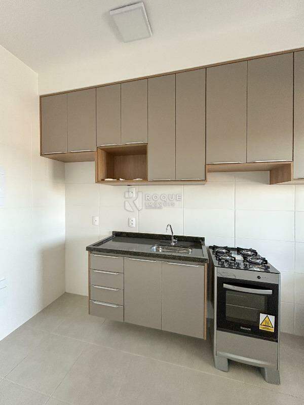 Apartamento para aluguel no bairro Jardim Santa Adélia: Cozinha 