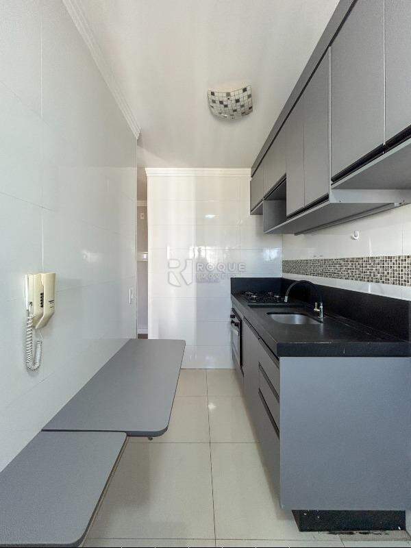 Apartamento para aluguel no bairro Jardim Parque Novo Mundo: Cozinha