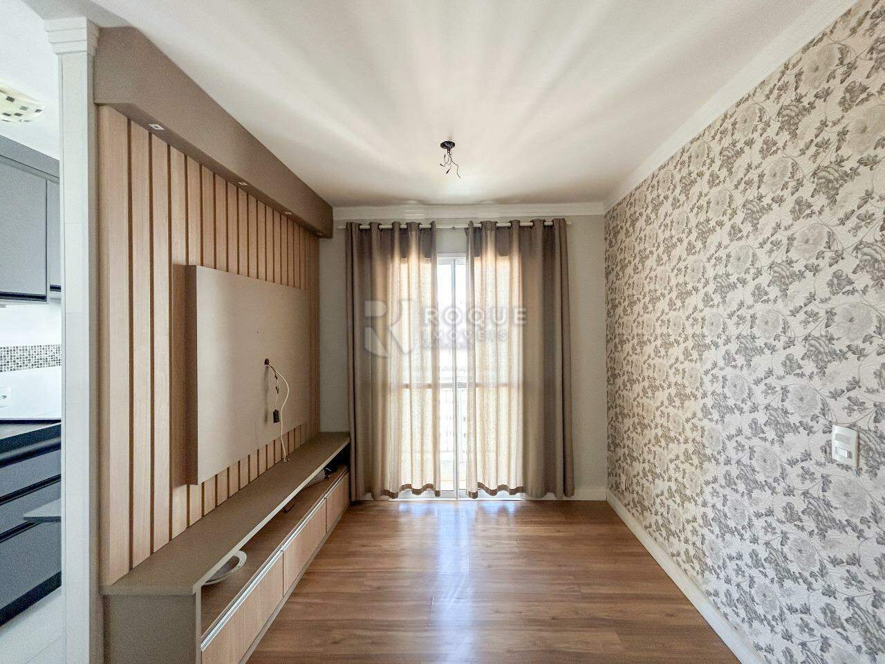 Apartamento para aluguel no bairro Jardim Parque Novo Mundo: Sala 