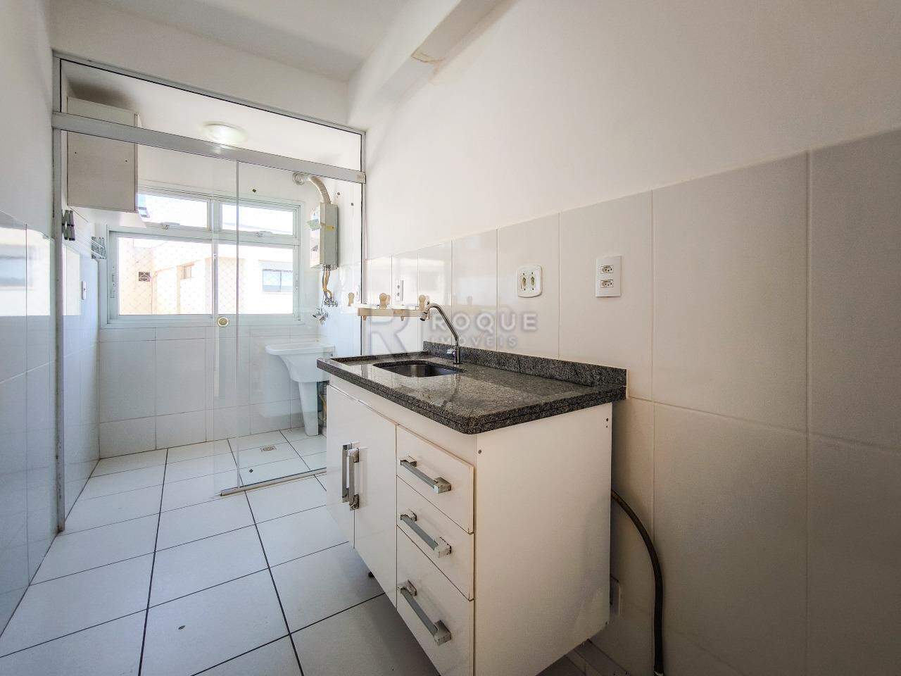 Apartamento à venda no bairro Parque Egisto Ragazzo: COZINHA