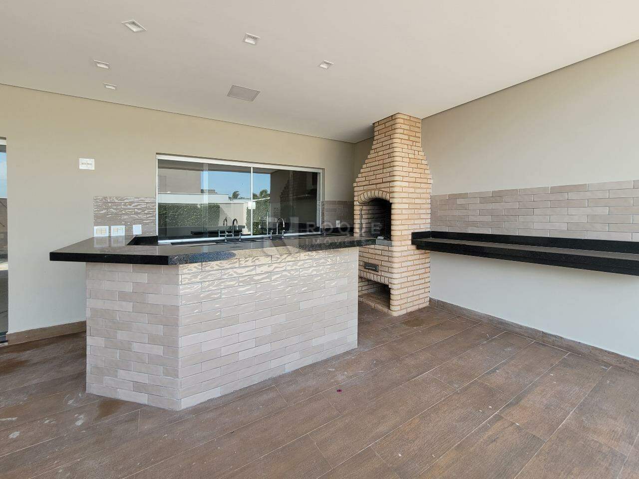 Casa em condomínio à venda no bairro Residencial Ilha de Bali: Área gourmet