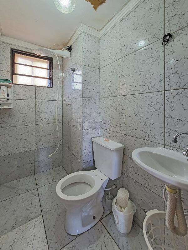 Apartamento à venda no bairro Parque Residencial Abílio Pedro: WC Social