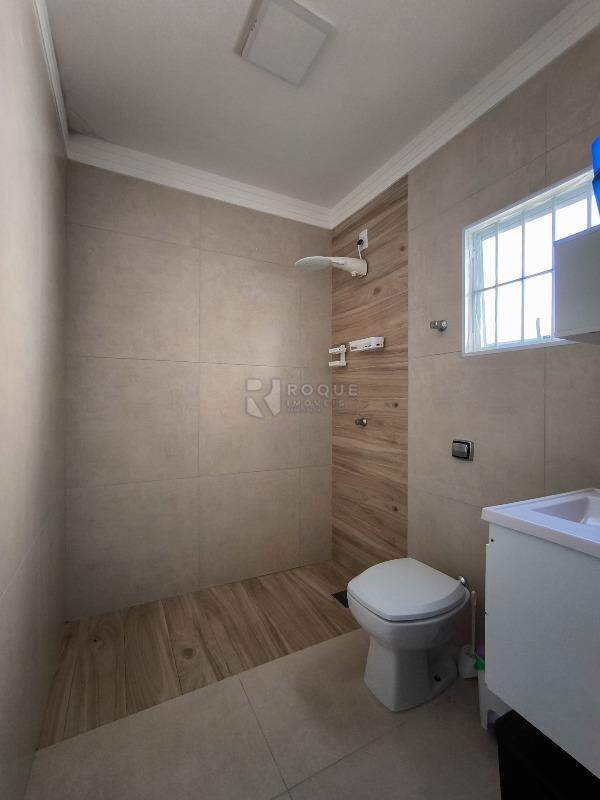 Casa Residencial à venda no bairro Vila São João: WC SUÍTE