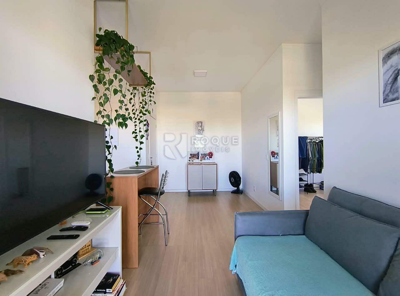 Apartamento para aluguel no bairro Jardim Santa Adélia: Sala