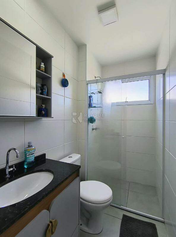 Apartamento para aluguel no bairro Jardim Santa Adélia: Wc suíte