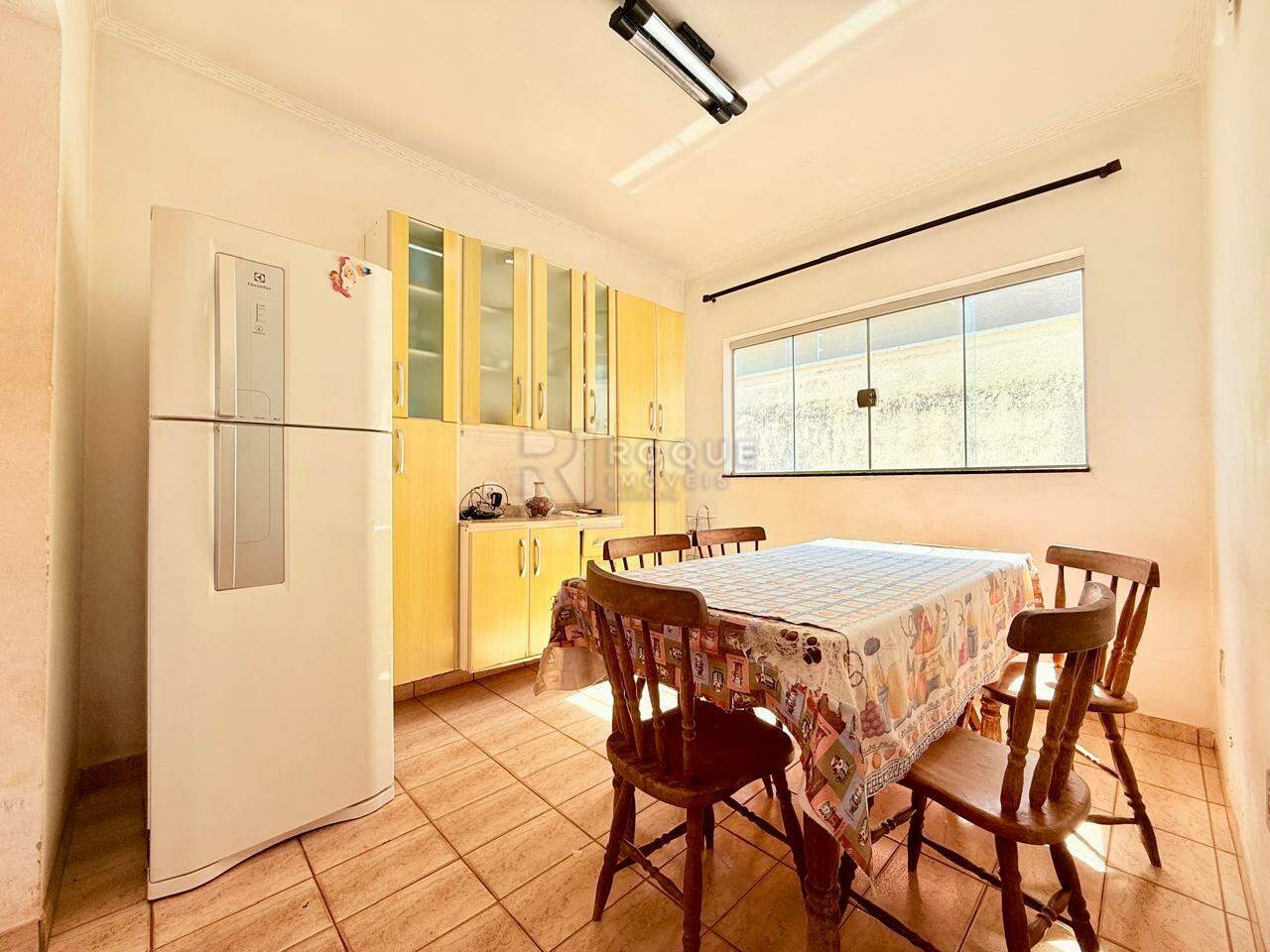 Casa Residencial para aluguel no bairro Vila Esteves: Cozinha 01