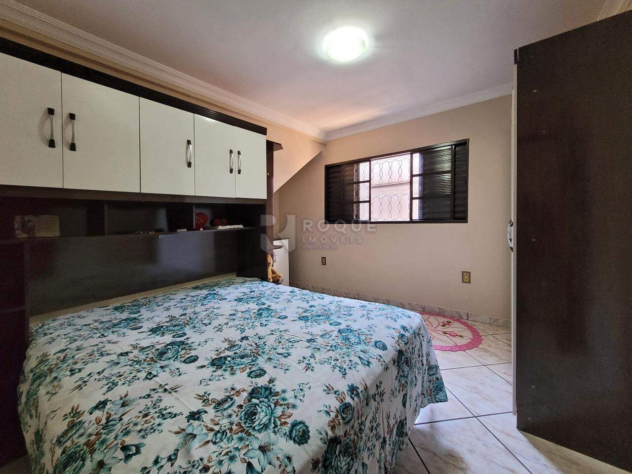 Casa Residencial à venda no bairro Jardim São Lourenço: Dormitório 2