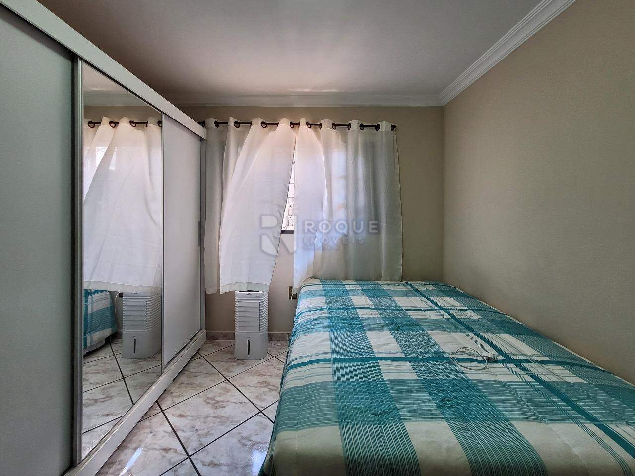Casa Residencial à venda no bairro Jardim São Lourenço: Dormitório 1