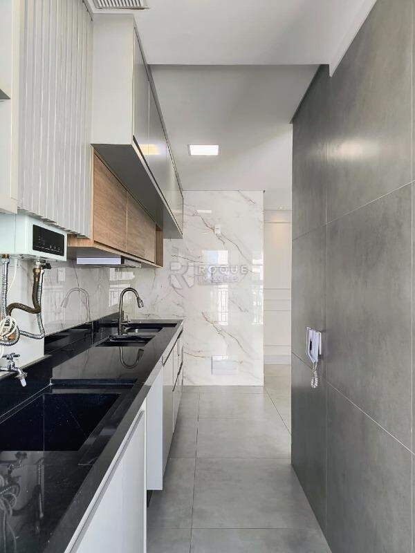 Apartamento para aluguel no bairro Jardim Santa Adélia: Cozinha