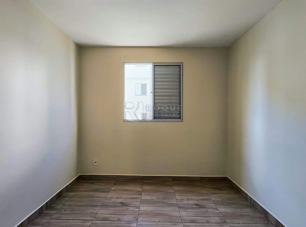 Apartamento para aluguel no bairro Residencial Villa do Sol: Dormitório 01