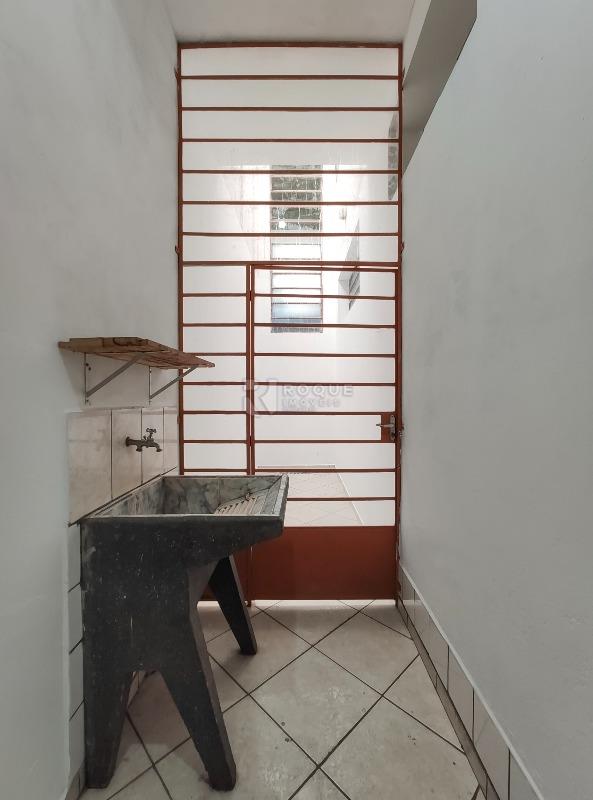 Salas/Conjuntos para aluguel no bairro Jardim Residencial Victório Lucato: Despensa