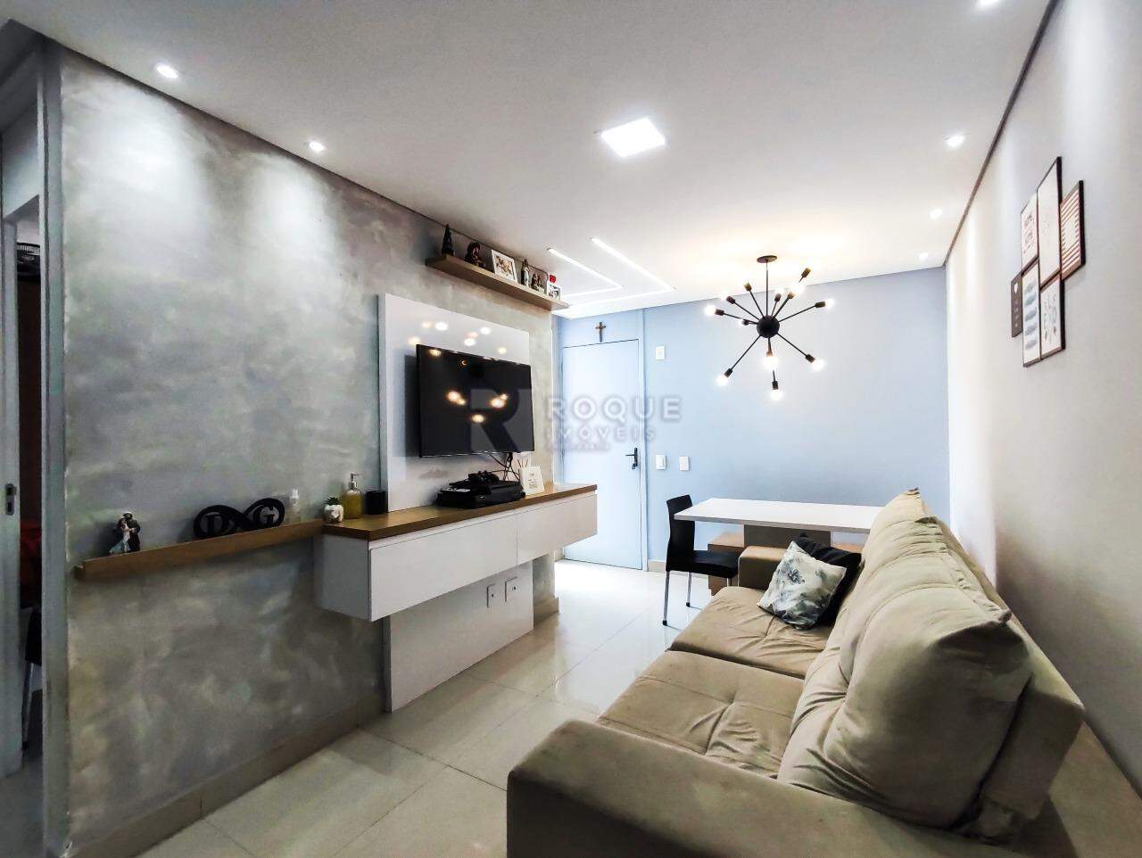 Apartamento à venda no bairro Parque Hippolyto: SALA DE TV