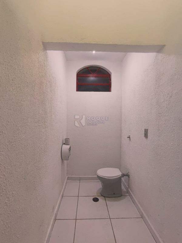 Salão para aluguel no bairro Parque Hippolyto: WC 2