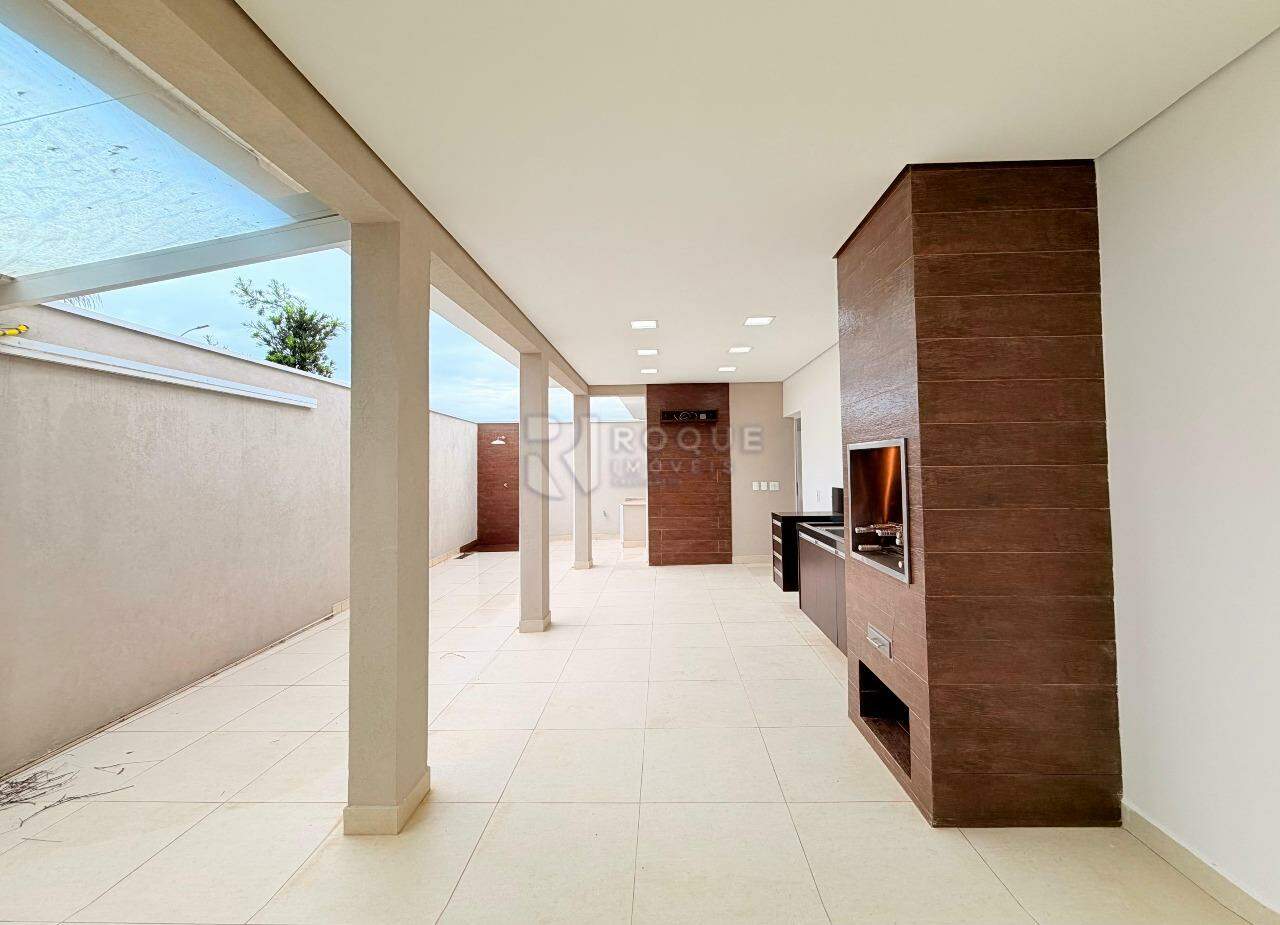 Casa Residencial para aluguel no bairro Jardim Porto Real: Churrasqueira