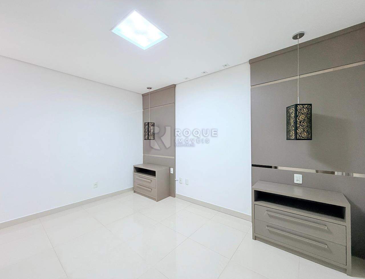 Casa Residencial para aluguel no bairro Jardim Porto Real: Suíte