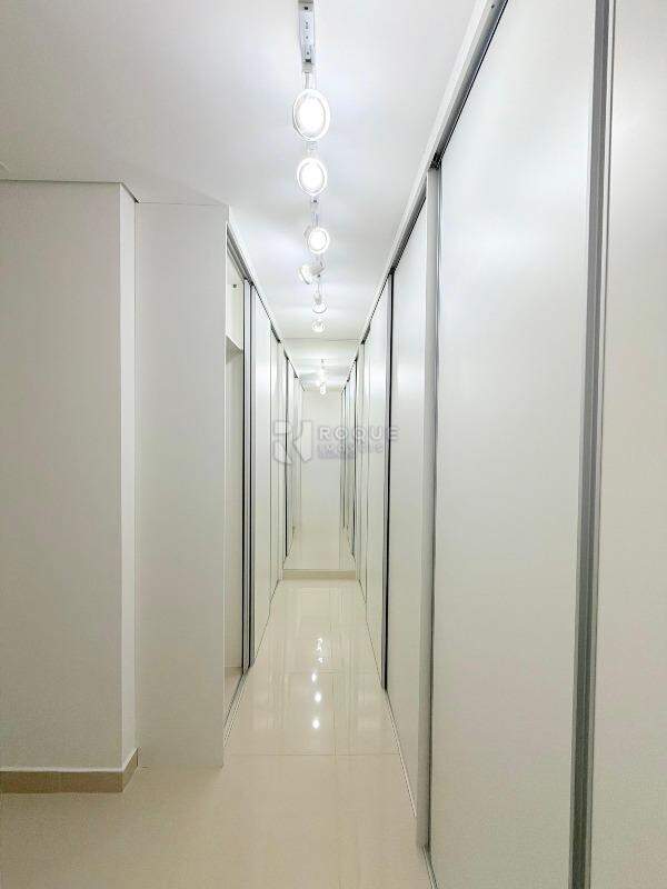 Casa Residencial para aluguel no bairro Jardim Porto Real: Closet