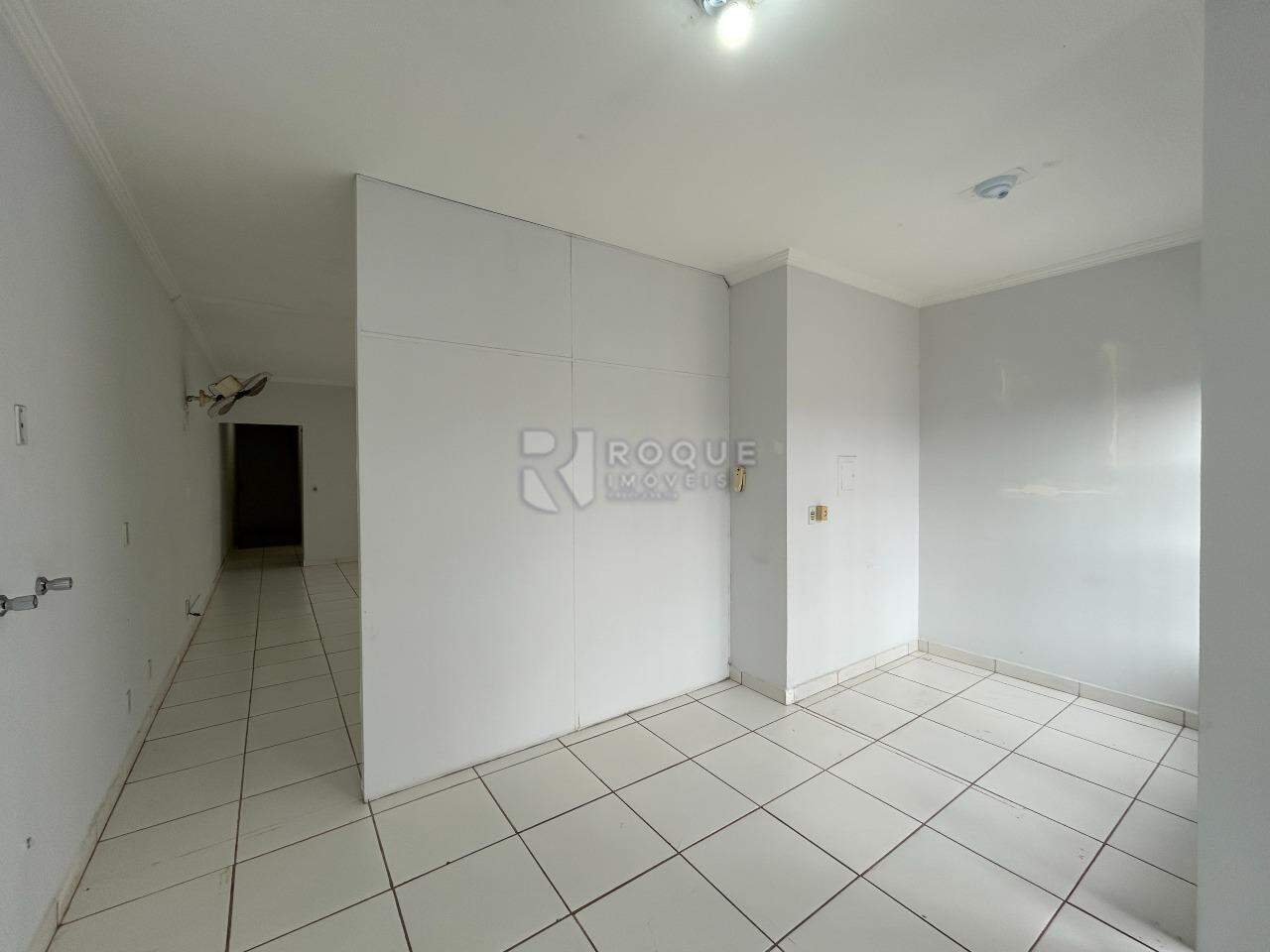 Salas/Conjuntos para aluguel no bairro Jardim Vista Alegre: Sala 5 segundo andar 