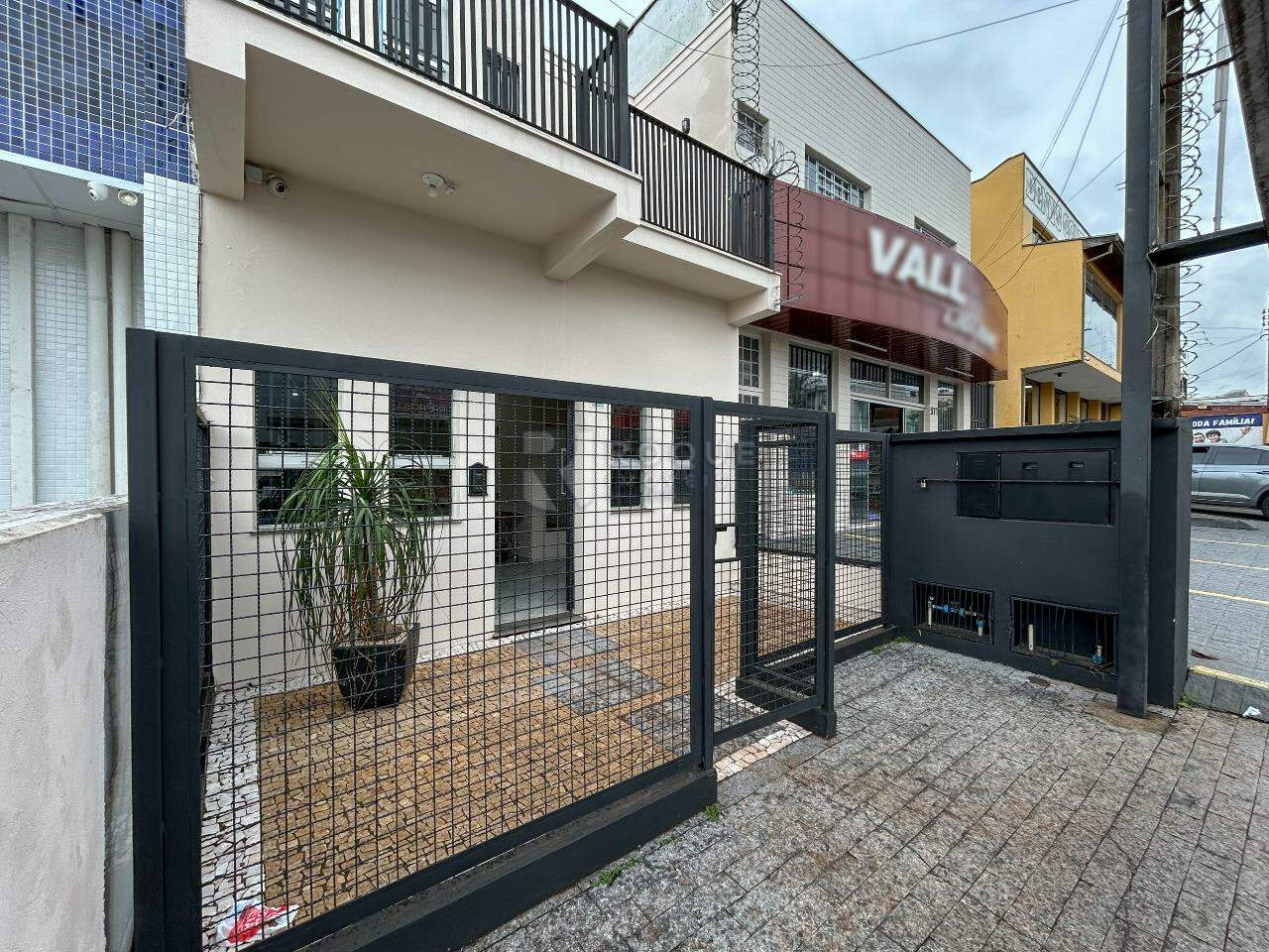 Salas/Conjuntos para aluguel no bairro Jardim Vista Alegre: Fachada 